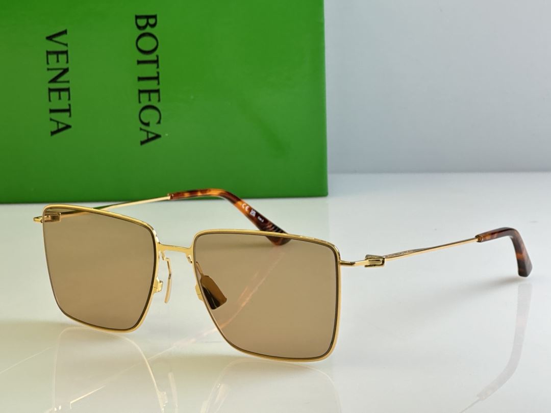 Bottega Veneta Sunglasses